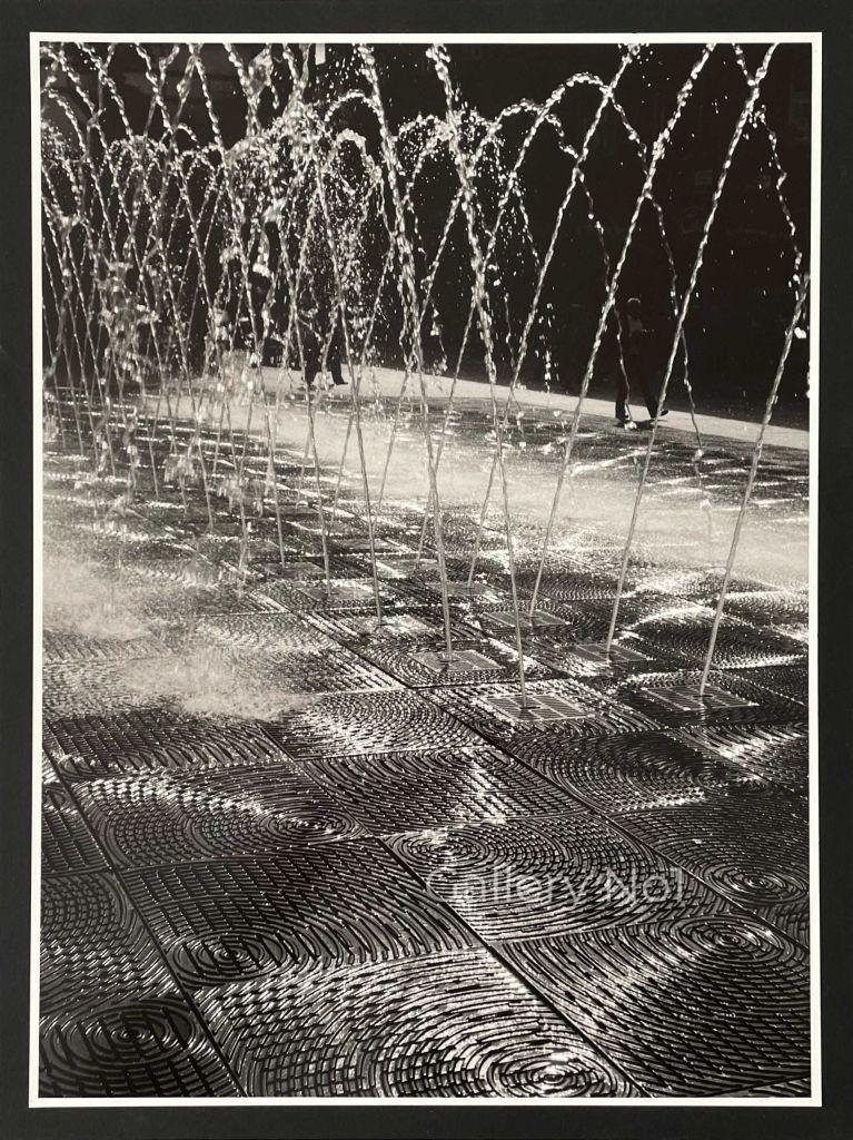 FIND BLACK WHITE PHOTOGRAPH OF WATER FOUNTAINS FOR SALE