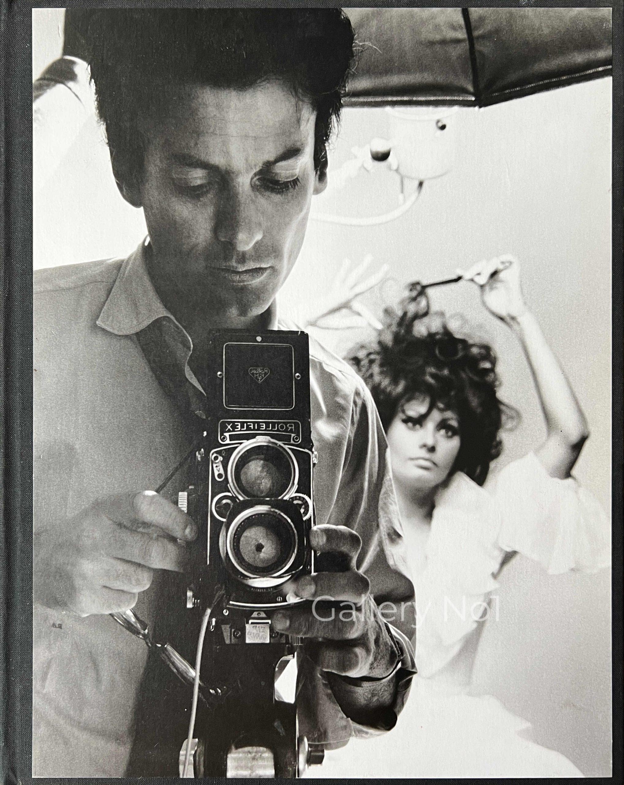 Gallery Number 1 - Photobook - Richard Avedon - Performance