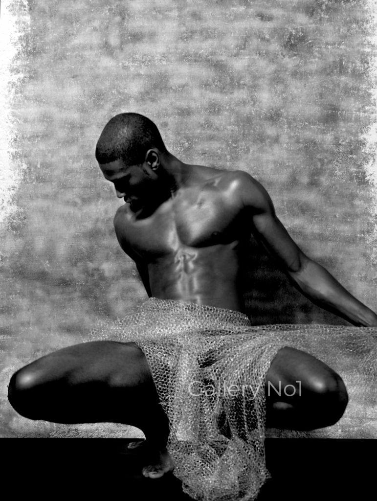 FIND PHOTOGRAPHS OF NUDE MEN FOR SALE IN UK