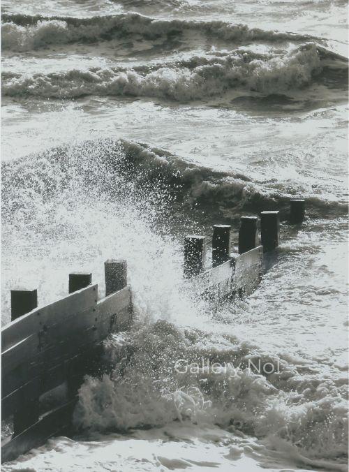 FIND BLACK & WHITE PHOTOGRAPH OF STORMY SEAS FOR SALE