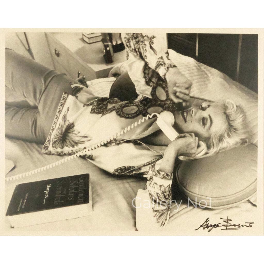 LOOK FOR PHOTOGRAPHS OF MARILYN MONROE FOR SALE