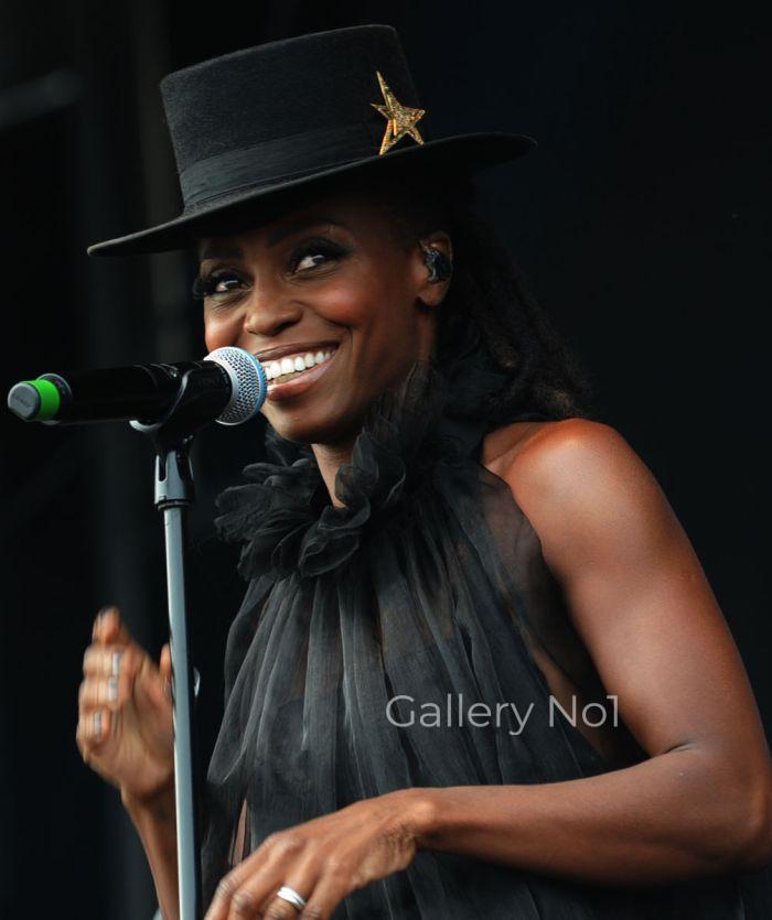 FIND PHOTOGRAPH OF MUSICIAN MORCHEEBA FOR SALE IN UK
