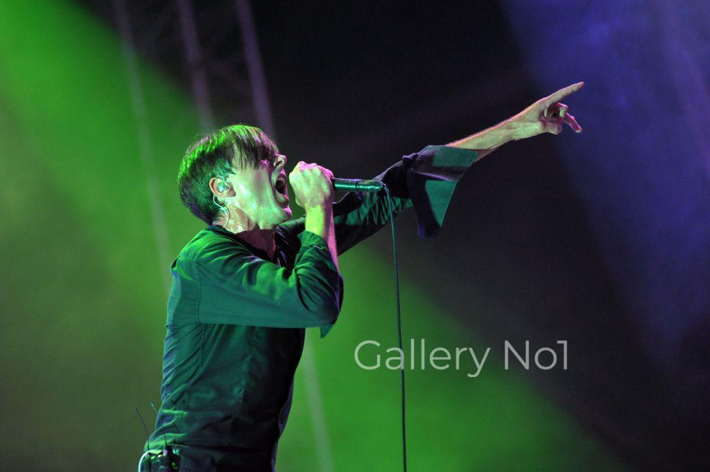 FIND GREAT PHOTOGRAPH OF THE BAND SUEDE FOR SALE