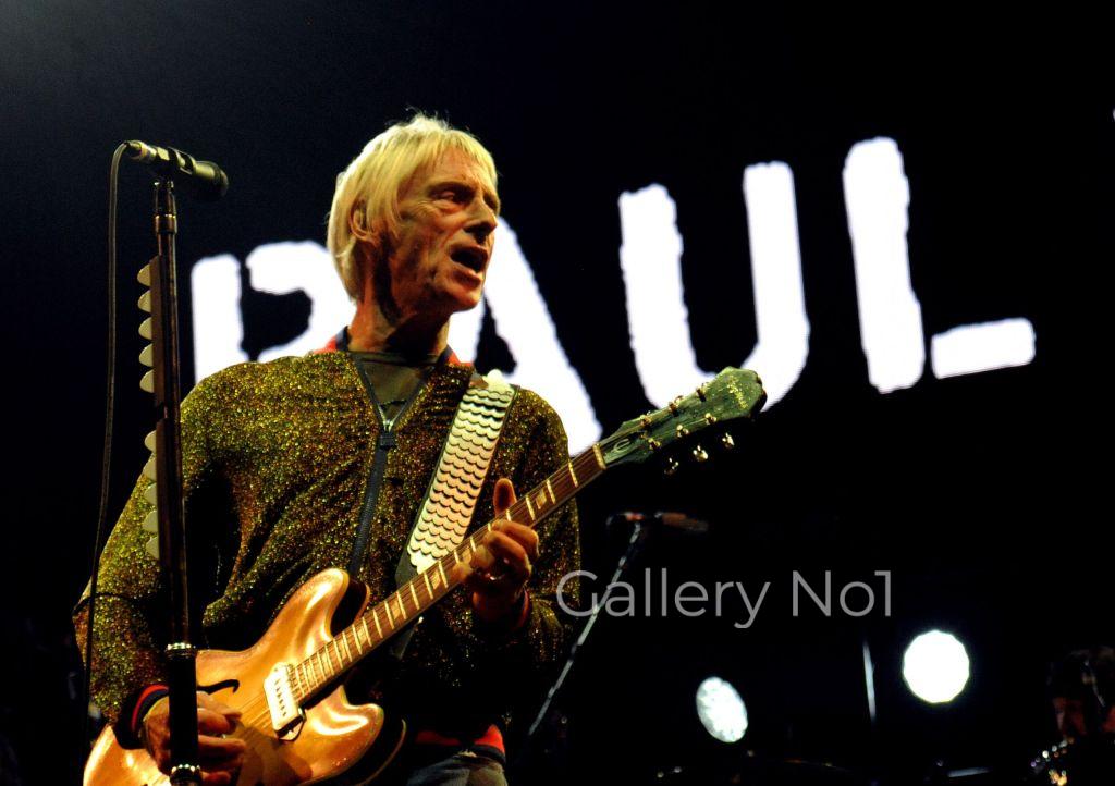 FIND PHOTOGRAPH OF PAUL WELLER AT VICTORIOUS FESTIVAL FOR SALE