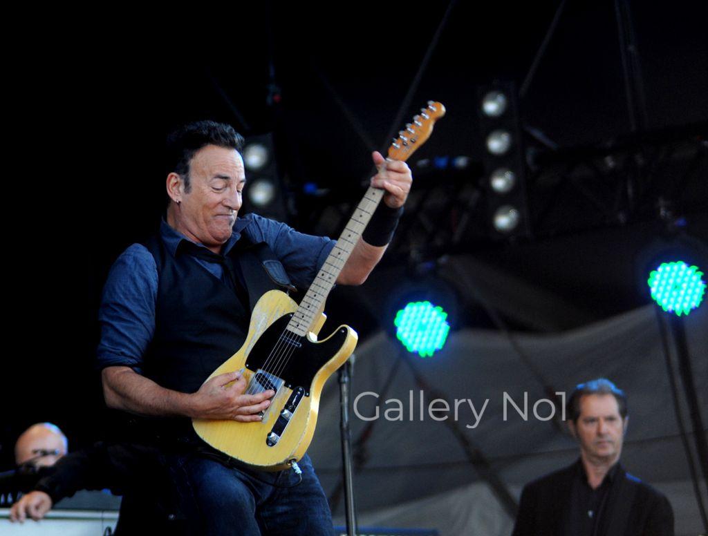 GALLERY NO1 HAS THIS PHOTOGRAPH OF BRUCE SPRINGSTEEN FOR SALE