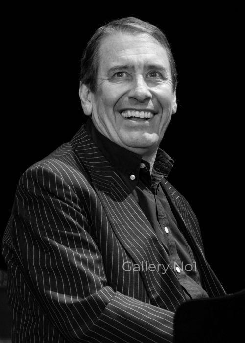 FIND PHOTOGRAPH OF JOOLS HOLLAND AT ESTIVAL SINGING FOR SALE