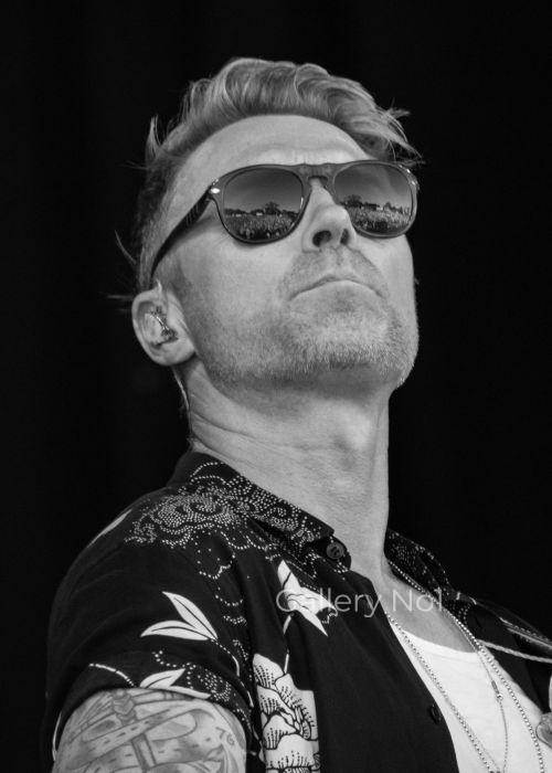 FIND GREAT PHOTOGRAPH OF RONAN KEATING FOR SALE IN THE UK