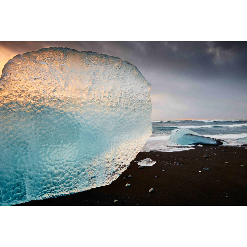 FIND ICLAND PHOTOGRAPHS OF MELTING ICE FOR SALE IN UK