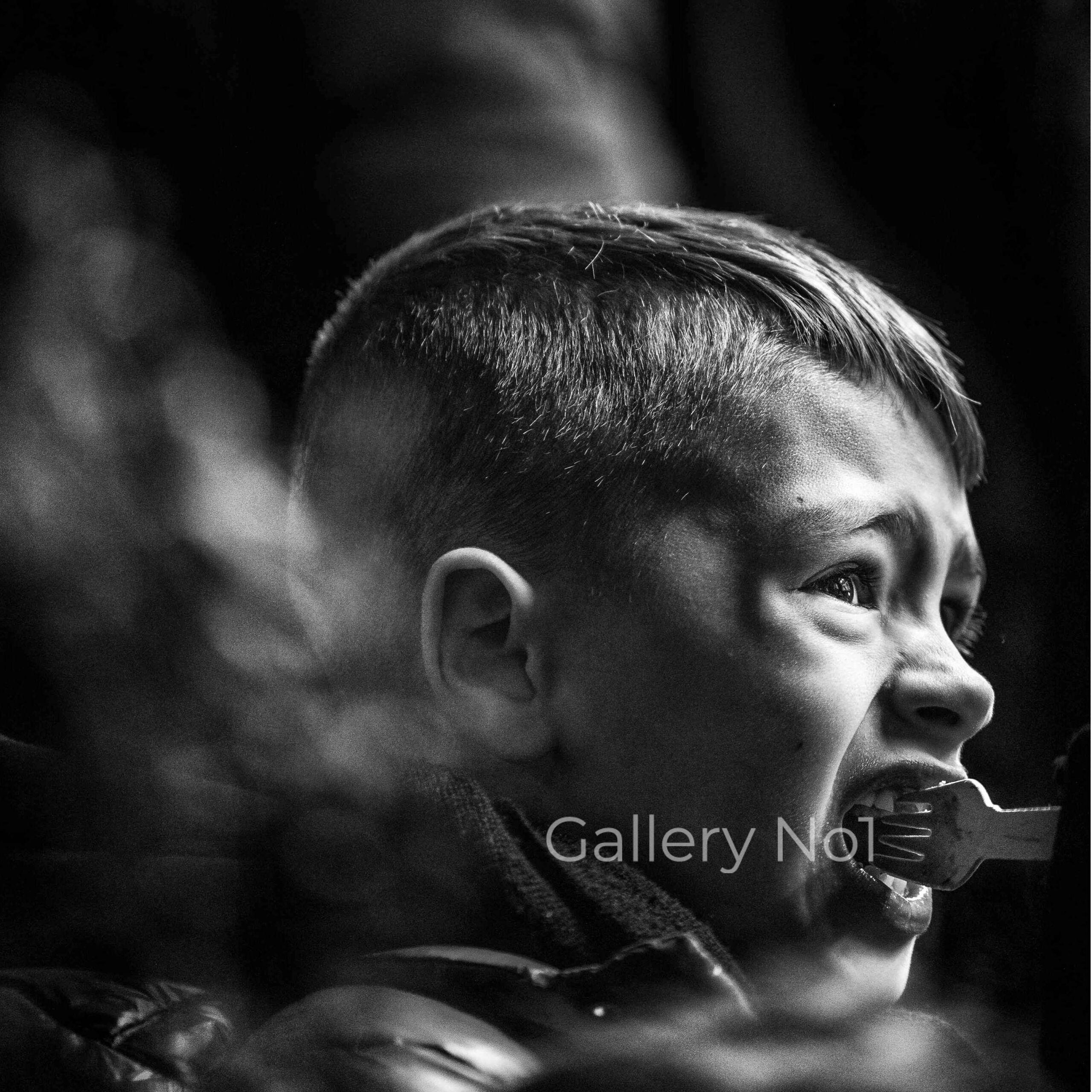 FIND STREET PHOTOGRAPHY OF PEOPLE BY MATTHEW WARDELL FOR SALE ON GALLERY NO1 WEBSITE