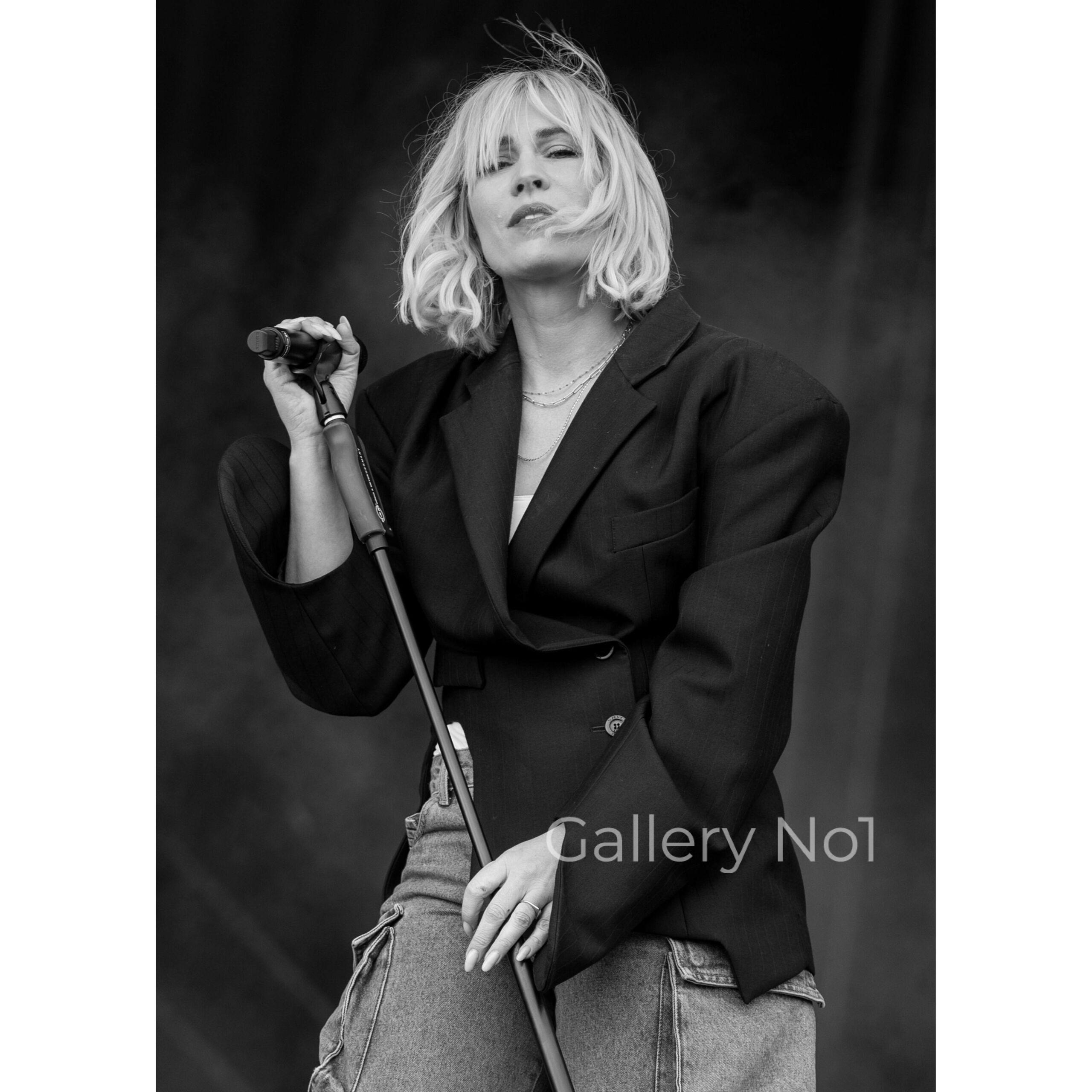 natasha-bedingfield-photograph-emma-terracciano-victorious-gallery-no1- FINF PHOTOGRAPHS OF PERFORMERS AT VICTORIOUS FESTIVAL IN PORTSMOUTH