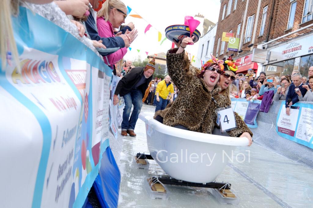 FIND PHOTOGRAPH OF SURBITON SKI SUNDAY FOR SALE